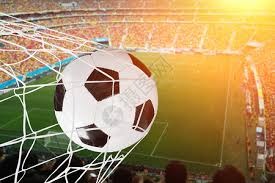 英超-曼联2-2伯恩利三连平 谢什科双响