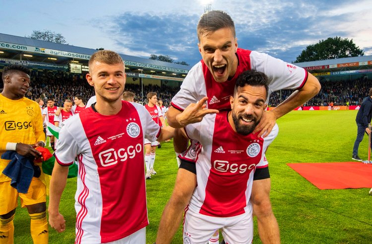 杀入季后赛 杀入季后赛